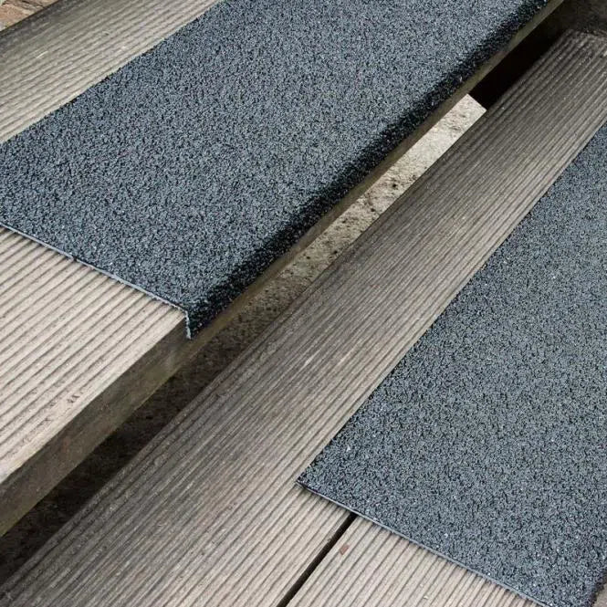 I18n Error: Missing interpolation value "Imagealt" for "Indlæs billede i Gallery Viewer, {{ Imagealt }}"