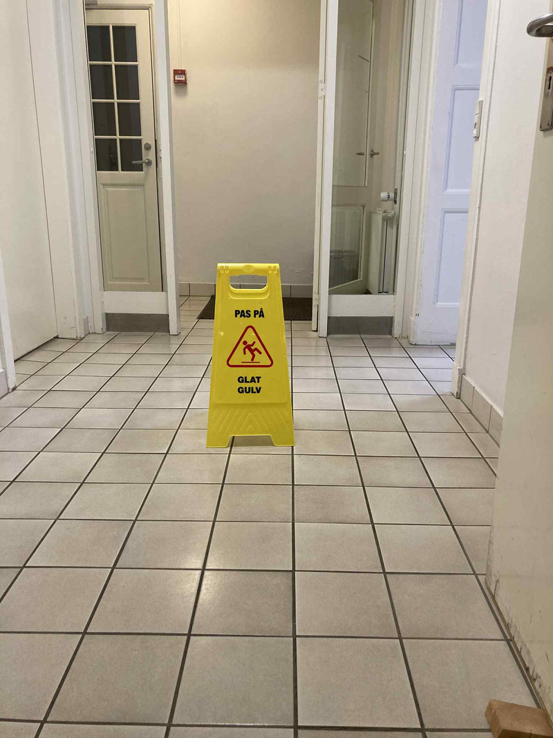 I18n Error: Missing interpolation value "Imagealt" for "Indlæs billede i Gallery Viewer, {{ Imagealt }}"