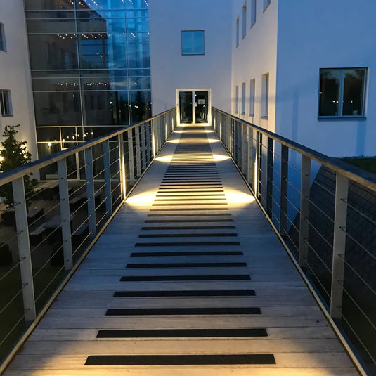 Skridsikker GRP Liste - Grå