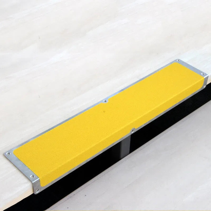 I18n Error: Missing interpolation value "Imagealt" for "Indlæs billede i Gallery Viewer, {{ Imagealt }}"