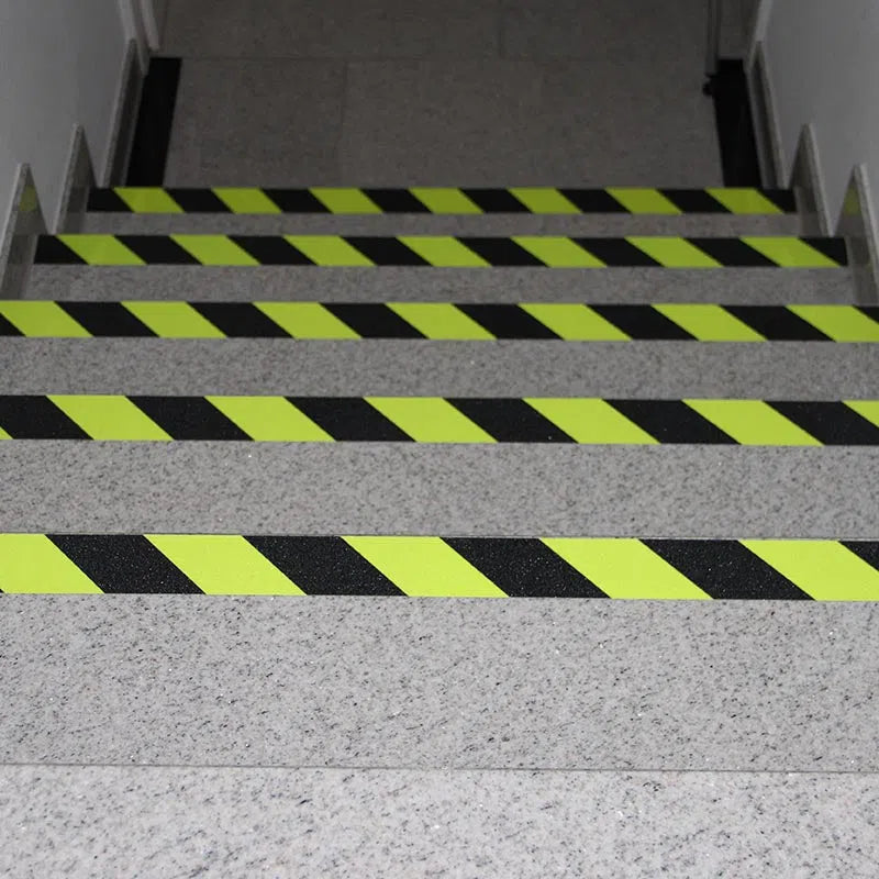 I18n Error: Missing interpolation value "Imagealt" for "Indlæs billede i Gallery Viewer, {{ Imagealt }}"