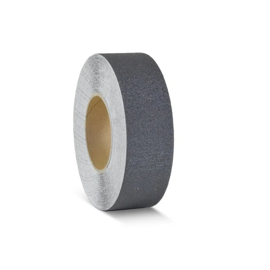 Skridsikker Tape - Rengøringsvenlig-Grå-Rulle 50mm x 18.3 meter.-R10 (Præget vinyl)